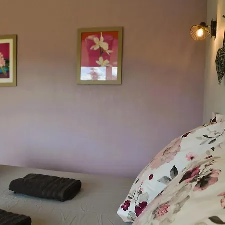 Au Bord De L'o Saint-Lo