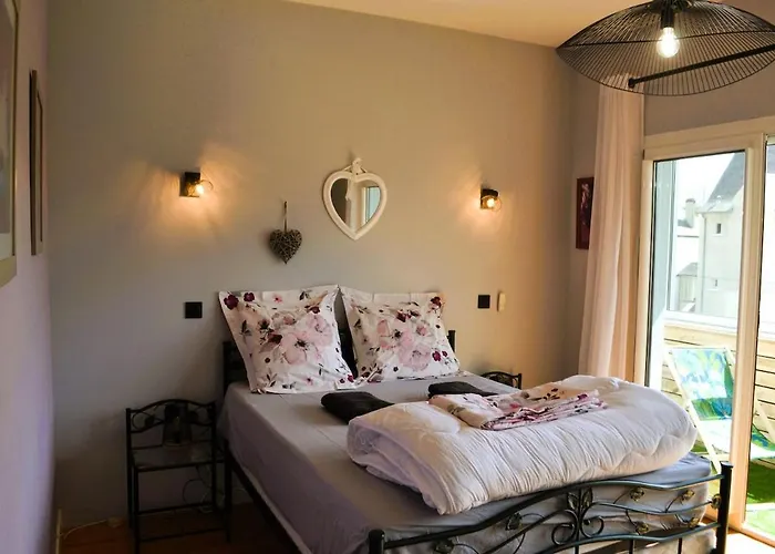 Au Bord De L'o 펜션